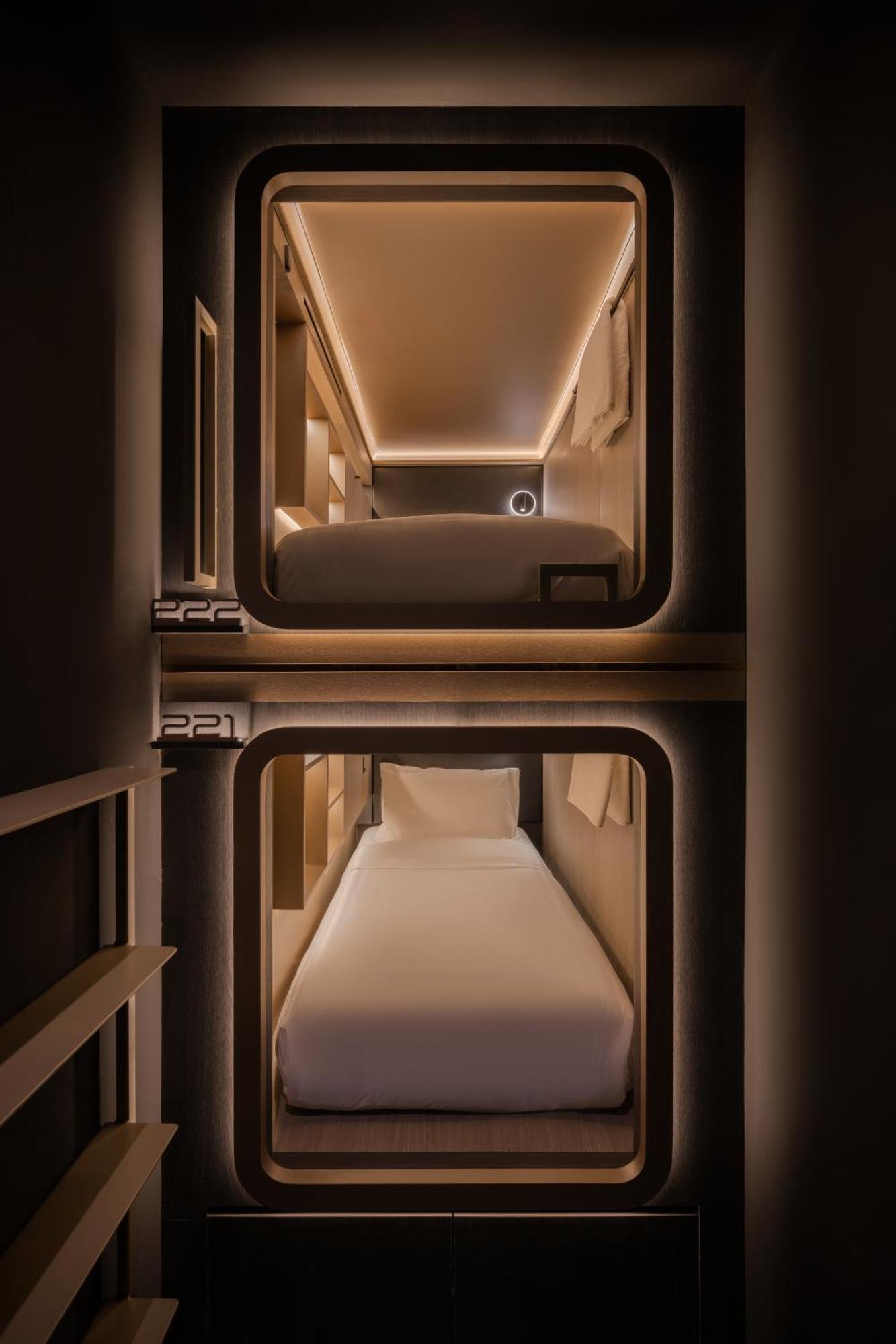 Cube Social Boutique Capsule Hotel At Boat Quay Singapur Exterior foto