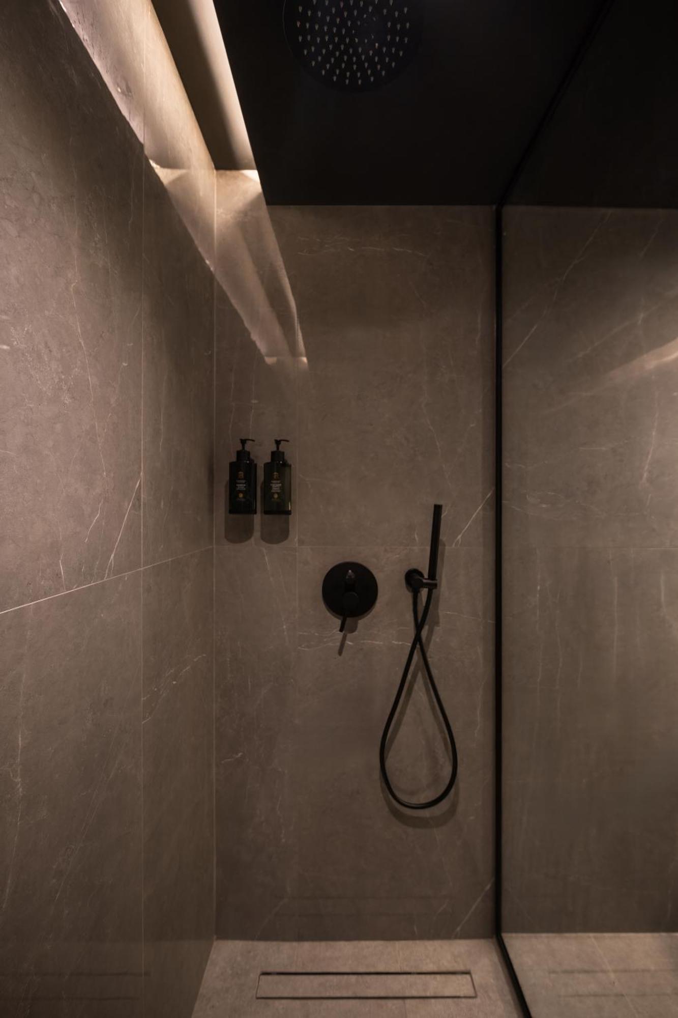 Cube Social Boutique Capsule Hotel At Boat Quay Singapur Exterior foto